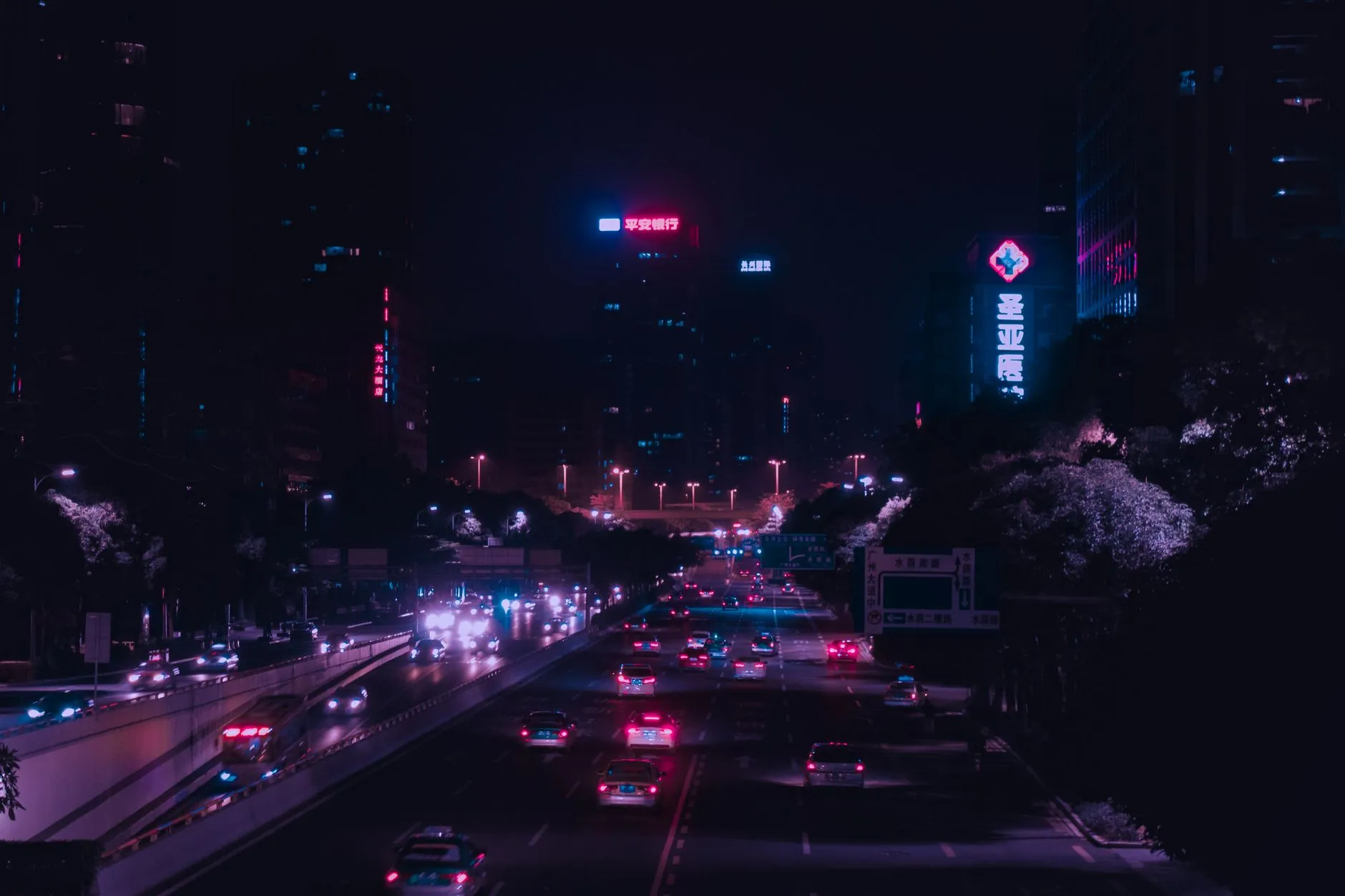 亚软计算机科技技术服务优势解析：如何支撑华中企业数字化平台建设