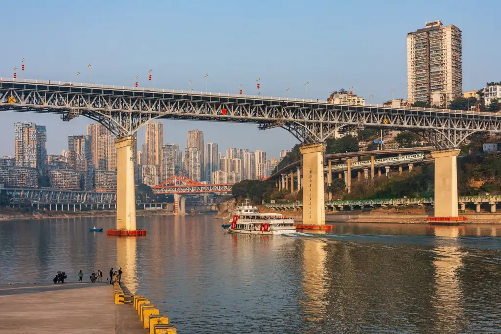 亚软计算机科技技术服务优势解析：如何支撑华中企业数字化平台建设