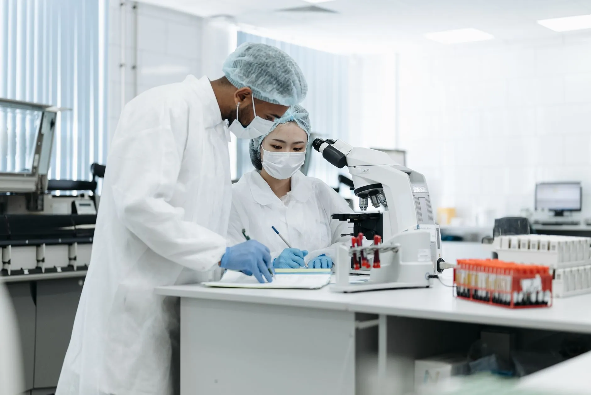 河南省亚软计算机科技解析企业数字化平台架构设计要点