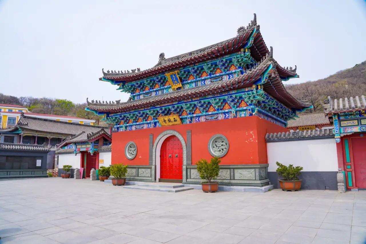 河南企业数字化转型：亚软计算机科技定制化软件开发的实施路径